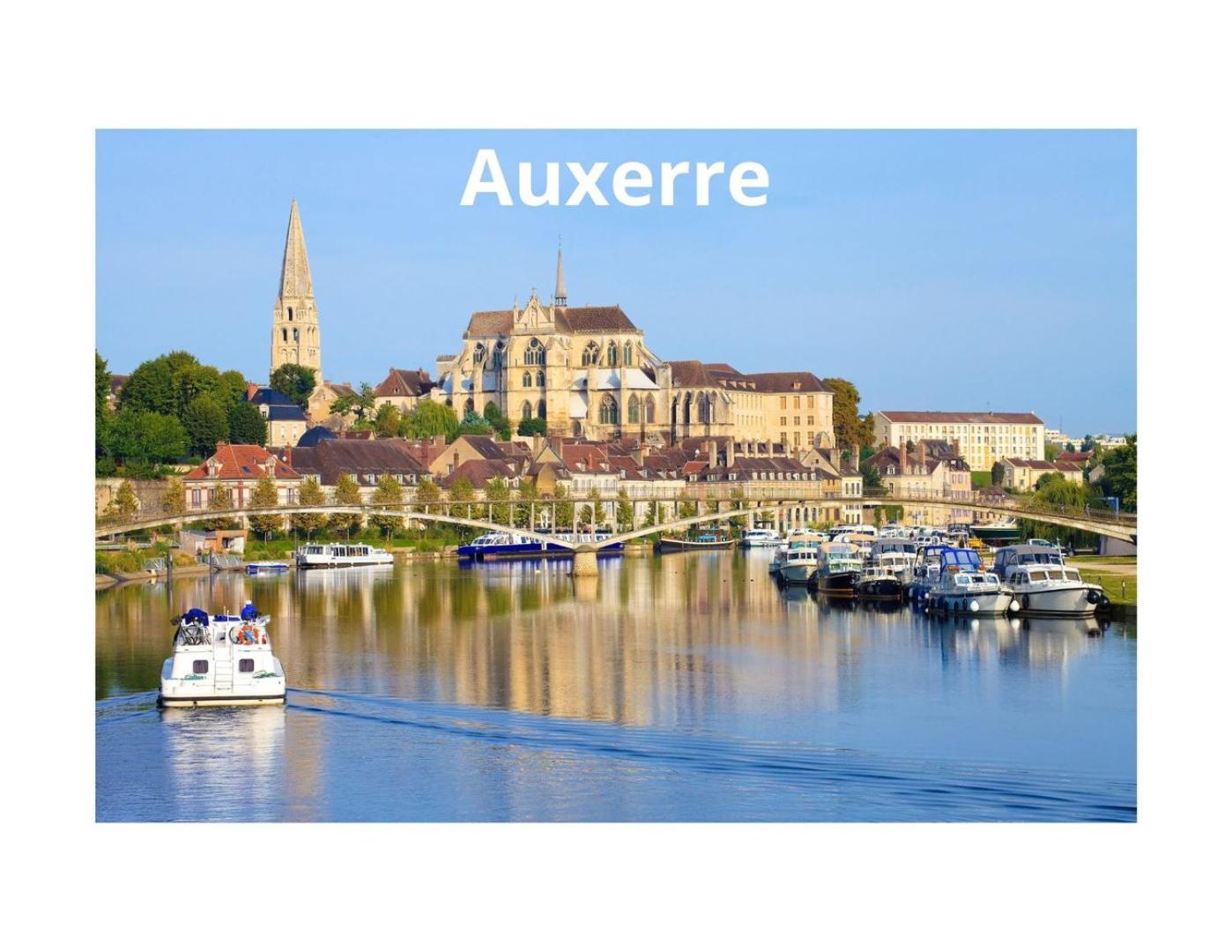 Apartment - Robillard - Sejour A Auxerre